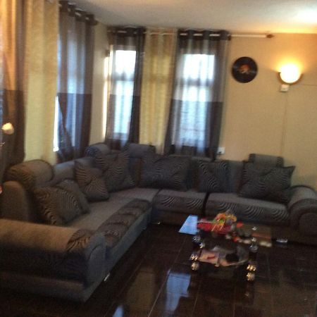 La Casa Mia Guesthouse Ла Гулет Екстериор снимка