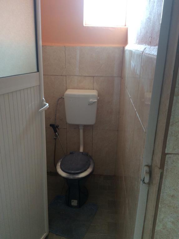 La Casa Mia Guesthouse Ла Гулет Екстериор снимка